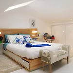 아파트 Blue